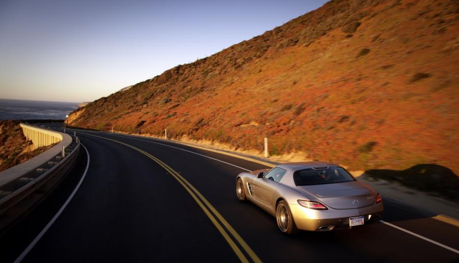  Mercedes-Benz SLS AMG 2010 года  (фото 316 из 526)